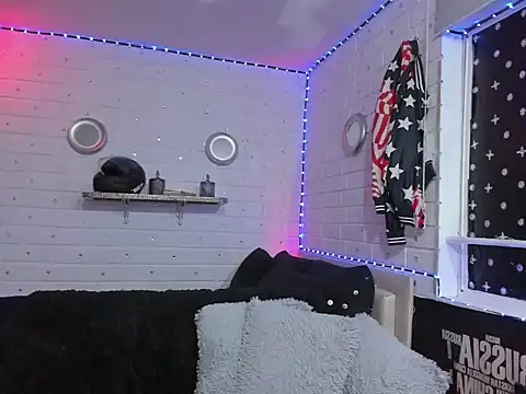 AdanXanders online show from November 23, 2025, 3:38 am