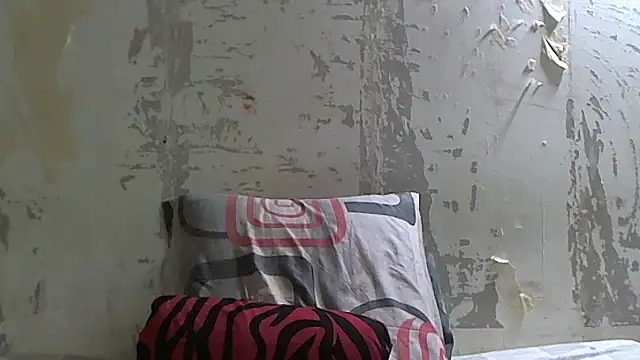 Snapshot of Mercy_Browny chatting on October 18, 2025, 12:23 am Mercy Browny online show from October 18, 2025, 12:23 am