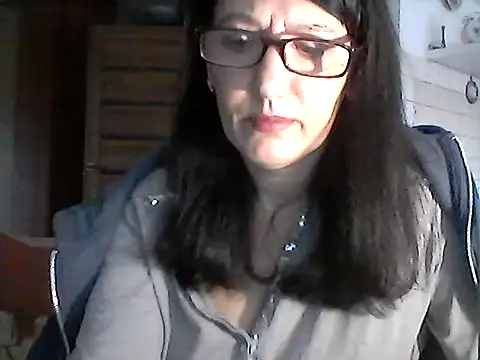 Snapshot of Elena48324 chatting on February 1, 2026, 9:07 am Elena48324 online show from February 1, 2026, 9:07 am