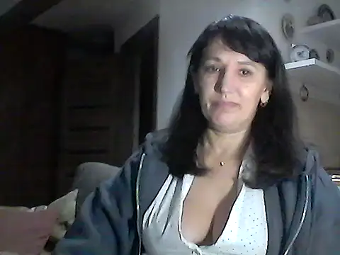 Snapshot of Elena48324 chatting on February 23, 2026, 6:08 pm Elena48324 online show from February 23, 2026, 6:08 pm