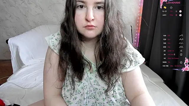 Snapshot of alice_allens chatting on February 1, 2026, 8:01 am alice allens online show from February 1, 2026, 8:01 am