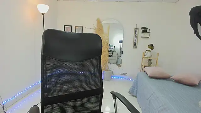 Snapshot of AbonySex69 chatting on January 8, 2026, 3:23 am AbonySex69 online show from January 8, 2026, 3:23 am