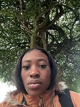 Snapshot of Skylar_Smith_ chatting on February 3, 2026, 11:48 am Skylar Smith online show from February 3, 2026, 11:48 am