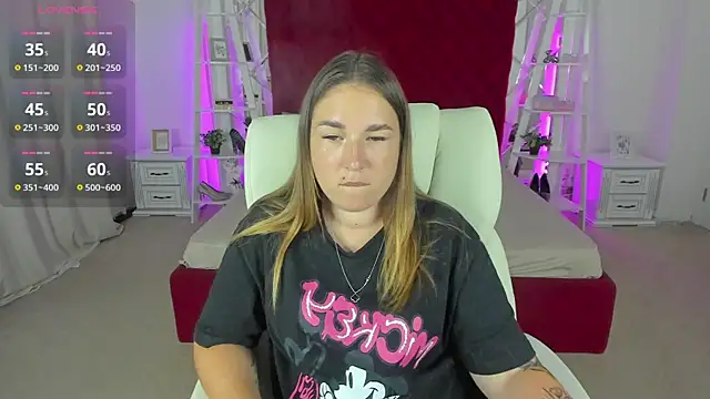 Sofii darling online show from July 10, 2026, 4:29 pm