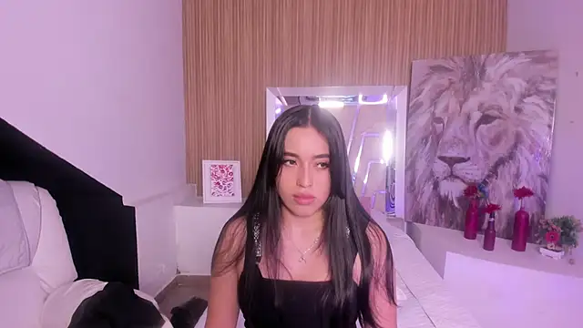 Snapshot of Starbutterflyy_ chatting on February 15, 2026, 5:08 am Starbutterflyy online show from February 15, 2026, 5:08 am