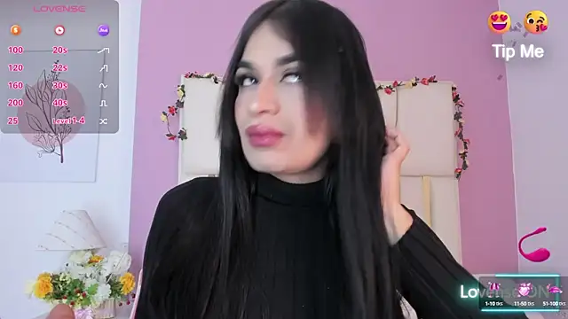 Snapshot of Silvana-Castro chatting on September 29, 2025, 11:27 am Silvana-Castro online show from September 29, 2025, 11:27 am