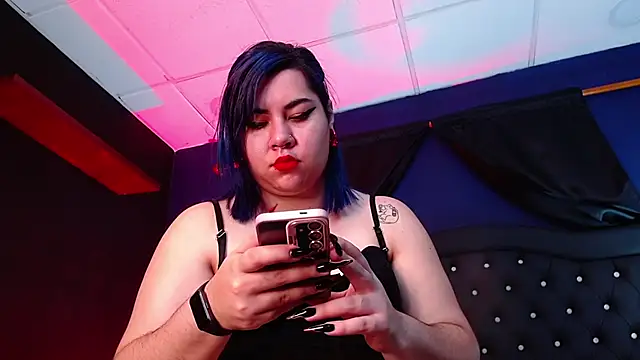 Snapshot of Lilih_golden chatting on November 9, 2025, 2:10 pm Lilih golden online show from November 9, 2025, 2:10 pm