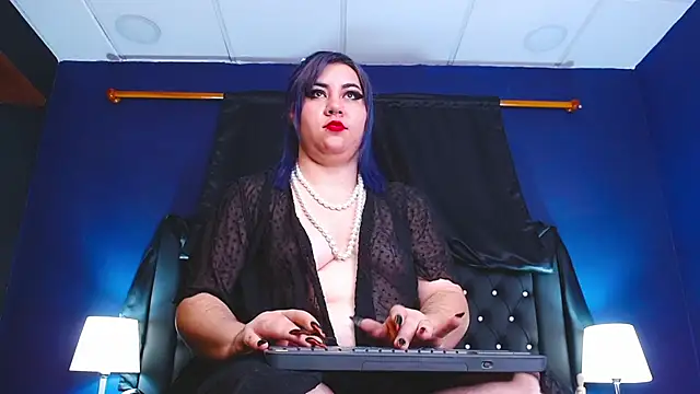 Snapshot of Lilih_golden chatting on October 29, 2025, 11:42 am Lilih golden online show from October 29, 2025, 11:42 am