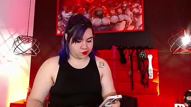 Snapshot of Lilih_golden chatting on October 17, 2025, 11:56 am Lilih golden online show from October 17, 2025, 11:56 am