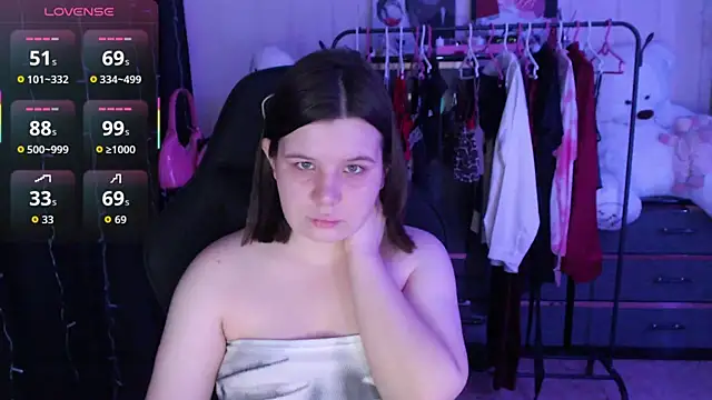 Snapshot of AmyVibess chatting on May 7, 2026, 6:00 pm AmyVibess online show from May 7, 2026, 6:00 pm