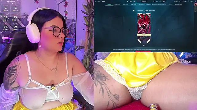 Snapshot of EternaAura chatting on November 8, 2025, 1:03 pm EternaAura online show from November 8, 2025, 1:03 pm