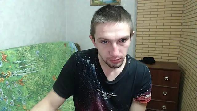 Snapshot of Alexilon chatting on December 20, 2025, 9:23 am Alexilon online show from December 20, 2025, 9:23 am