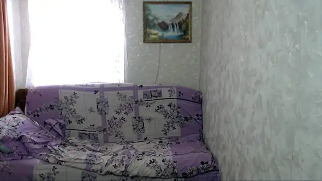 Snapshot of Alexilon chatting on June 27, 2026, 7:03 am Alexilon online show from June 27, 2026, 7:03 am