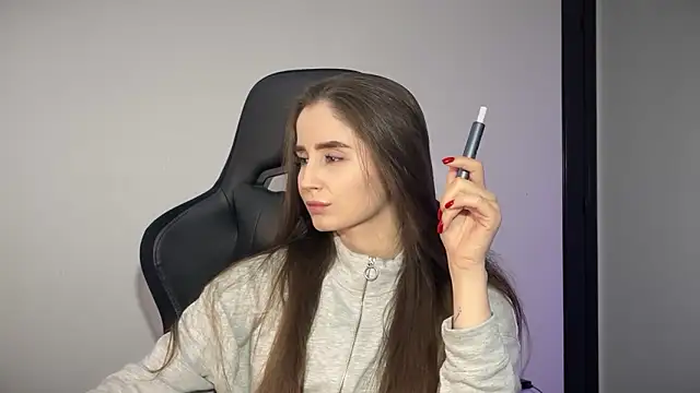 s meow online show from December 19, 2025, 8:33 pm