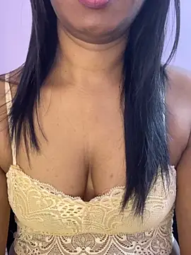 Snapshot of tamil_Aarathi chatting on February 10, 2026, 5:23 pm tamil Aarathi online show from February 10, 2026, 5:23 pm