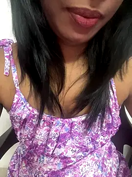 Snapshot of tamil_Aarathi chatting on October 2, 2025, 5:49 pm tamil Aarathi online show from October 2, 2025, 5:49 pm