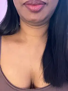Snapshot of tamil_Aarathi chatting on June 1, 2026, 5:23 pm tamil Aarathi online show from June 1, 2026, 5:23 pm