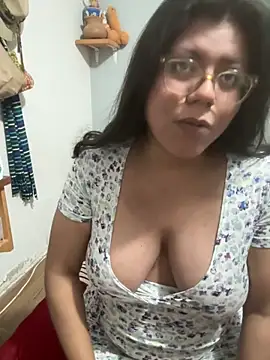 karysweetbeaury online show from February 4, 2026, 6:58 pm