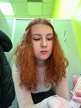 Snapshot of katexxxx chatting on February 11, 2026, 6:08 pm katexxxx online show from February 11, 2026, 6:08 pm