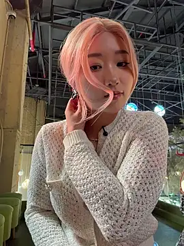 winter11 online show from January 13, 2026, 3:54 am