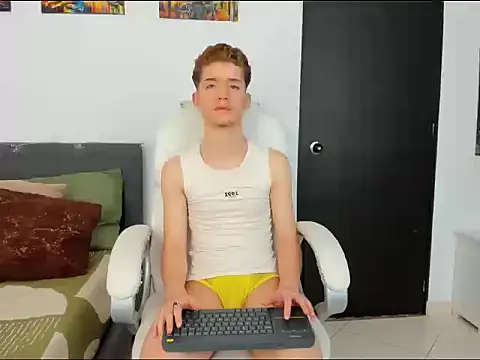 Snapshot of ThiagooJames chatting on February 8, 2026, 9:23 pm ThiagooJames online show from February 8, 2026, 9:23 pm