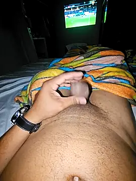 sexyboy fox online show from December 17, 2025, 8:36 pm