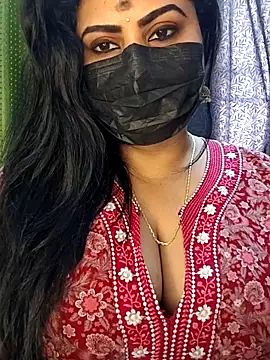 honey-flower online show from February 13, 2026, 8:14 am