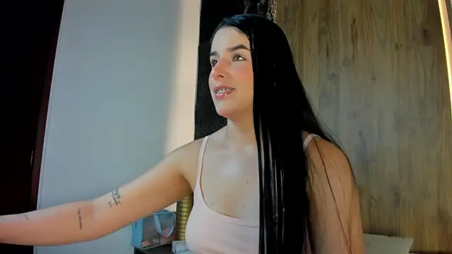 Snapshot of evelin_lopezz chatting on November 29, 2025, 2:12 am evelin lopezz online show from November 29, 2025, 2:12 am