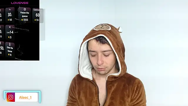 Aleecandrews online show from January 7, 2026, 5:51 pm