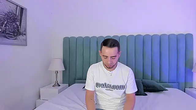Lushian  online show from May 29, 2026, 4:02 pm