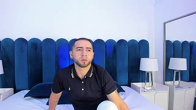 Snapshot of Lushian_ chatting on July 9, 2026, 4:39 pm Lushian online show from July 9, 2026, 4:39 pm