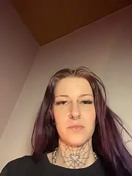 Seductively4 20 online show from April 11, 2026, 3:03 am