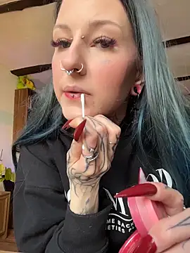 Snapshot of Seductively4_20 chatting on February 27, 2026, 8:47 am Seductively4 20 online show from February 27, 2026, 8:47 am