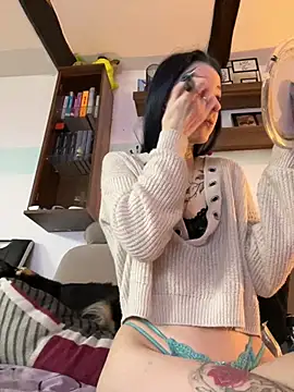 Snapshot of Seductively4_20 chatting on January 18, 2026, 9:46 am Seductively4 20 online show from January 18, 2026, 9:46 am