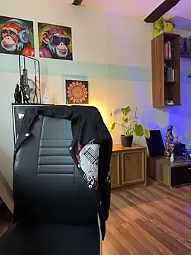 Snapshot of Seductively4_20 chatting on February 26, 2026, 12:27 pm Seductively4 20 online show from February 26, 2026, 12:27 pm