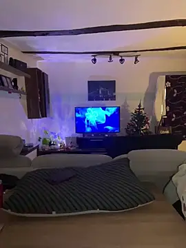 Snapshot of Seductively4_20 chatting on December 16, 2025, 7:51 pm Seductively4 20 online show from December 16, 2025, 7:51 pm