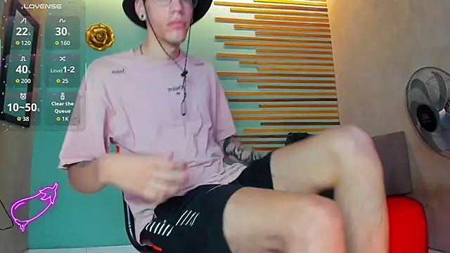 david huge online show from October 9, 2025, 1:22 pm