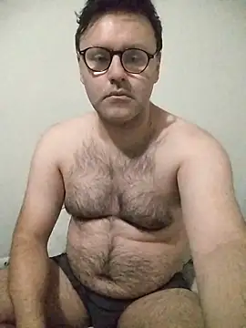 LeoMaduroSP online show from November 4, 2025, 4:05 am