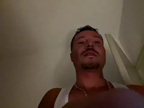 OfferedTearing online show from September 16, 2025, 1:39 am