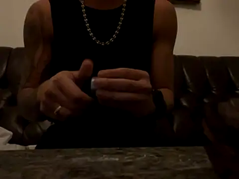 OfferedTearing online show from October 30, 2025, 6:05 pm