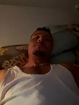 OfferedTearing online show from October 5, 2025, 3:14 pm