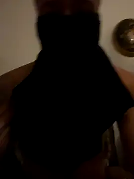 OfferedTearing online show from October 27, 2025, 9:27 pm