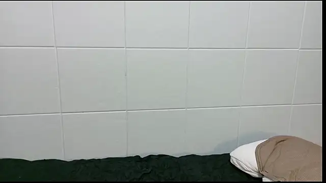 Snapshot of hinata_chan3 chatting on November 24, 2025, 12:49 pm hinata chan3 online show from November 24, 2025, 12:49 pm