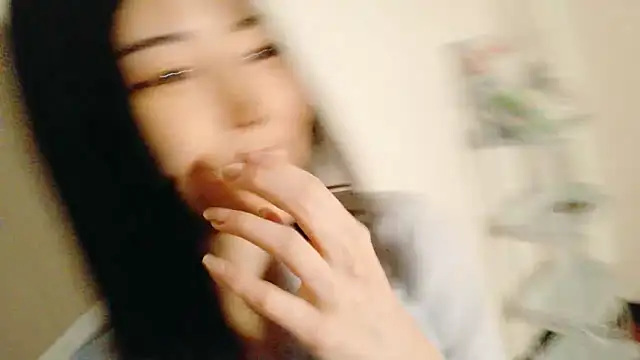 Snapshot of hinata_chan3 chatting on November 17, 2025, 1:37 pm hinata chan3 online show from November 17, 2025, 1:37 pm