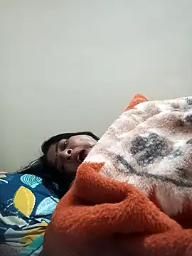 srimasrima online show from November 17, 2025, 5:06 pm