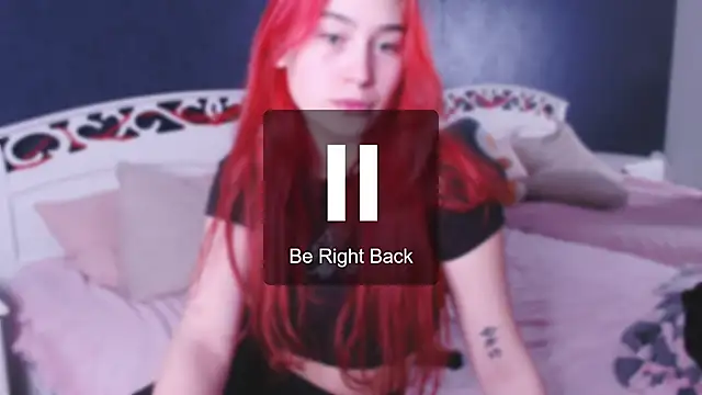 Snapshot of Lili_Luuu chatting on January 9, 2026, 5:31 pm Lili Luuu online show from January 9, 2026, 5:31 pm