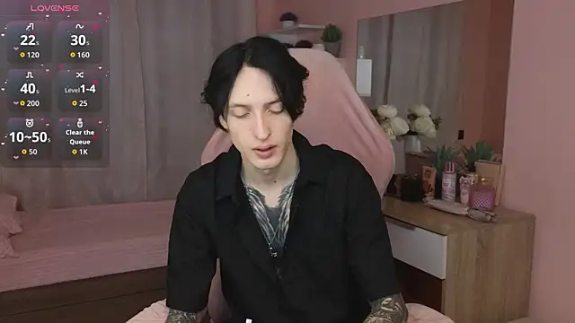 Snapshot of Martin_Jin chatting on December 1, 2025, 12:17 pm Martin Jin online show from December 1, 2025, 12:17 pm