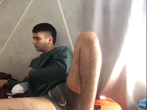 Snapshot of Cesar_Augusto chatting on February 25, 2026, 11:32 am Cesar Augusto online show from February 25, 2026, 11:32 am