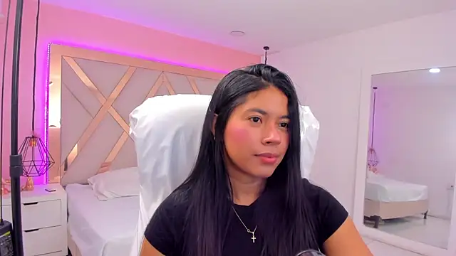 samantaa shy online show from February 11, 2026, 3:06 am