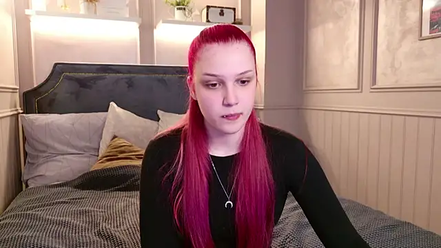 Wilda Foster online show from October 2, 2025, 5:55 am